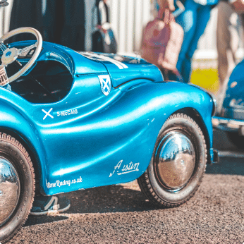 Wheels, tyres and hubs