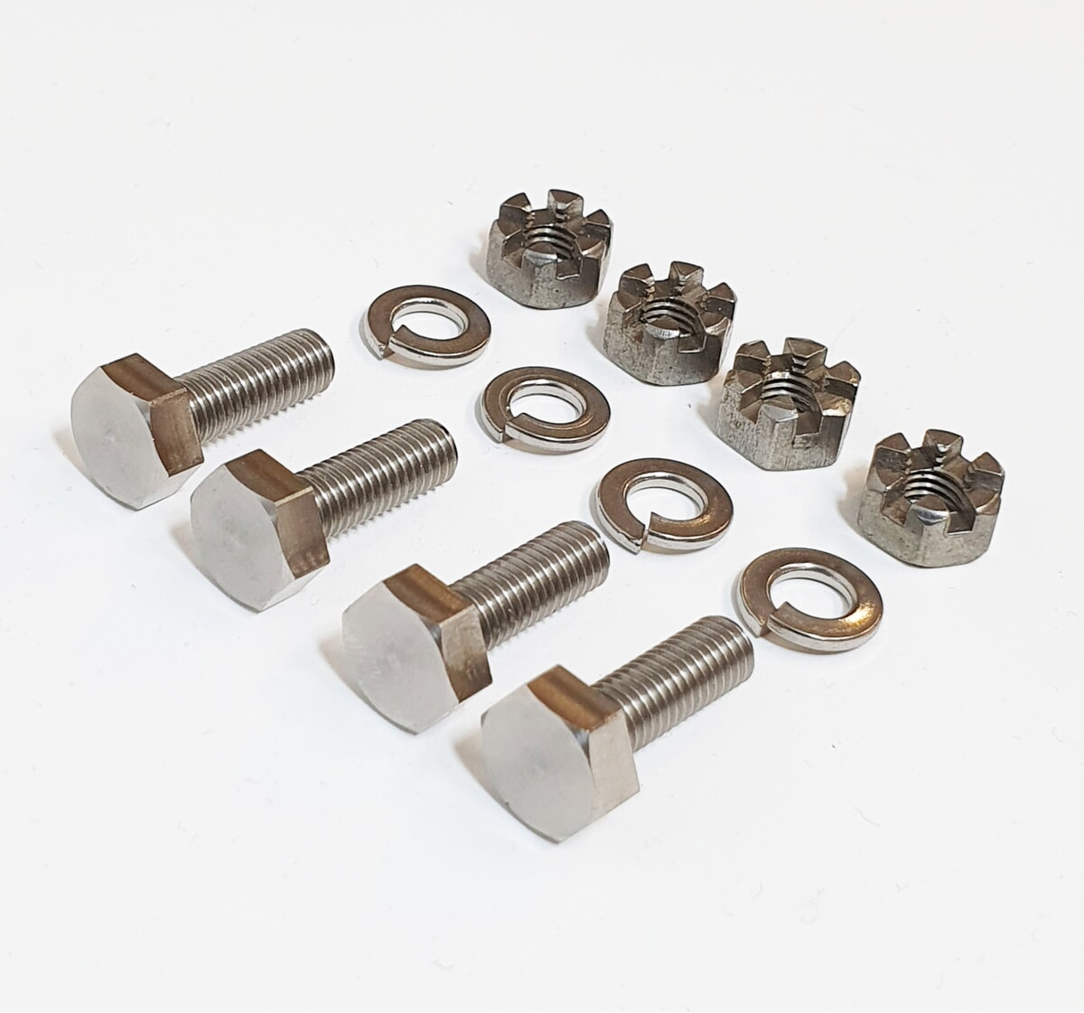 Front axle to body fixing kit main product photo