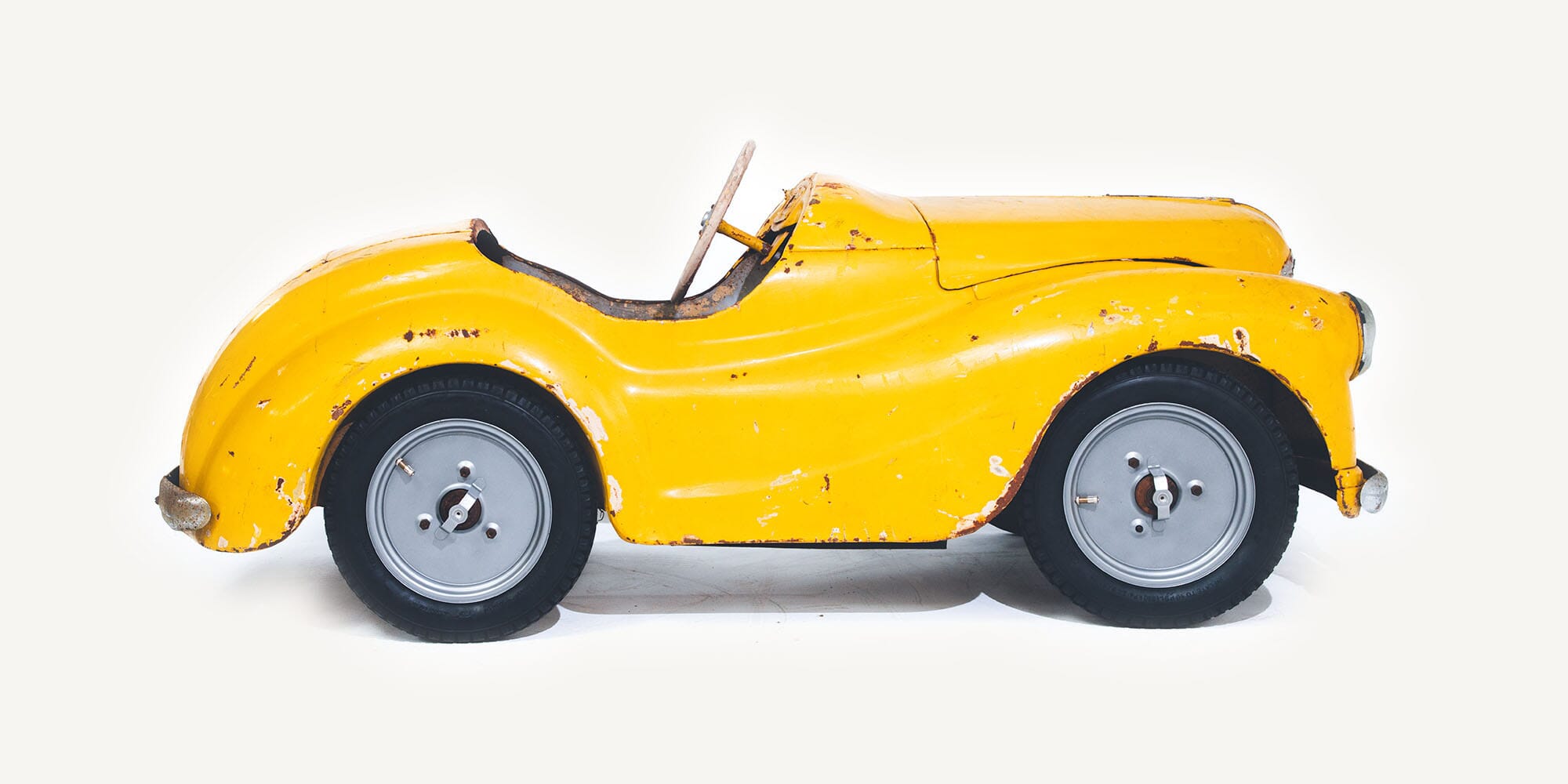 Vintage & Classic Pedal Car | Rare Austin Pathfinder in White